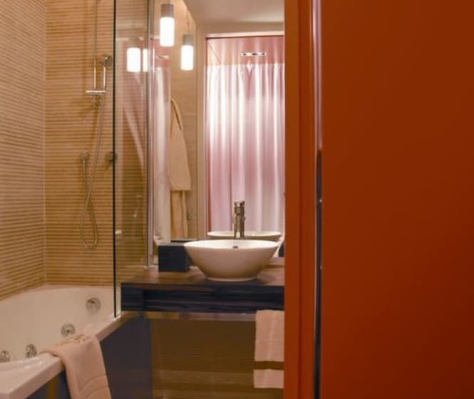 酒店 Sina The Gray