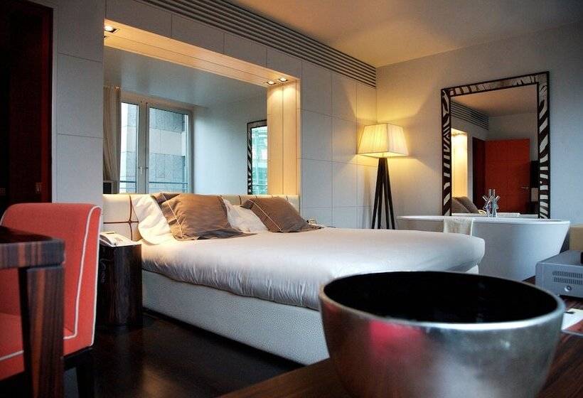 酒店 Sina The Gray