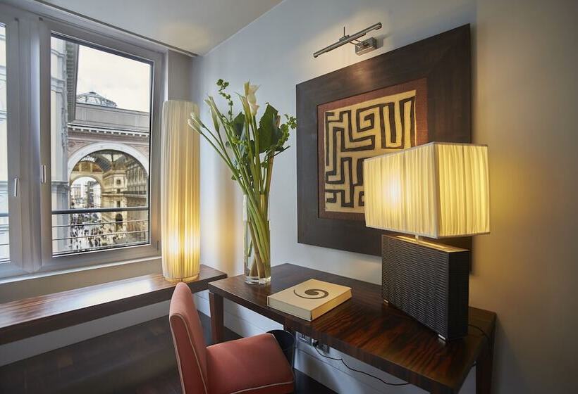 酒店 Sina The Gray