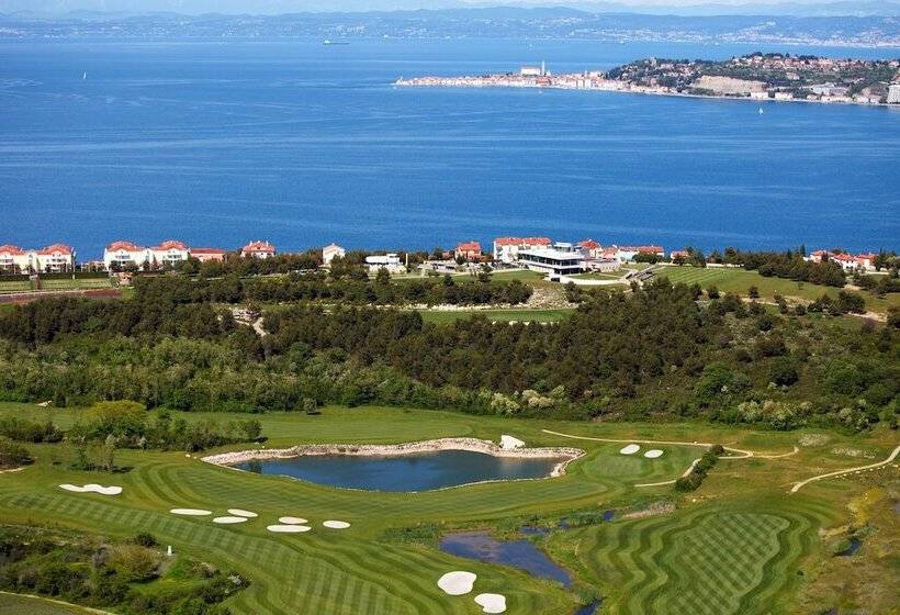 Отель Skiper Resort Savudrija