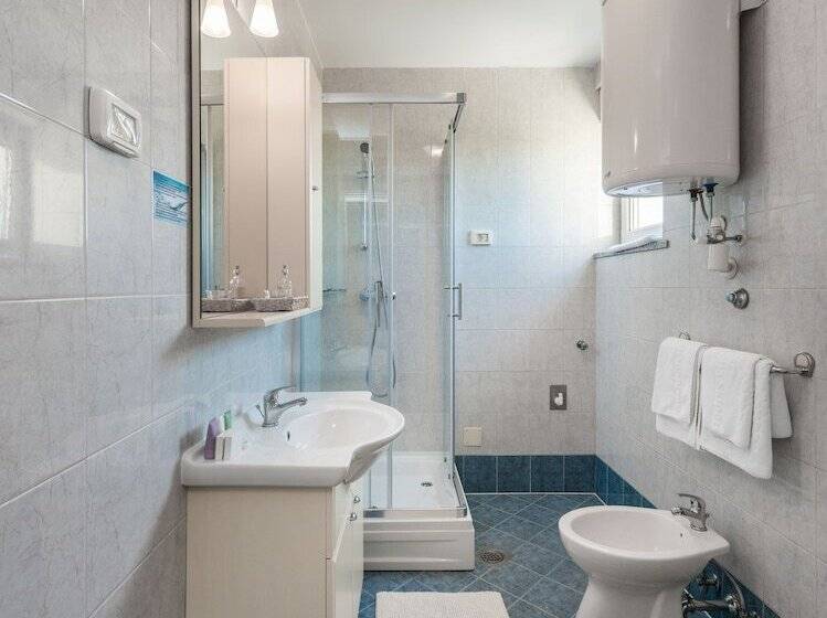 Отель Skiper Resort Savudrija