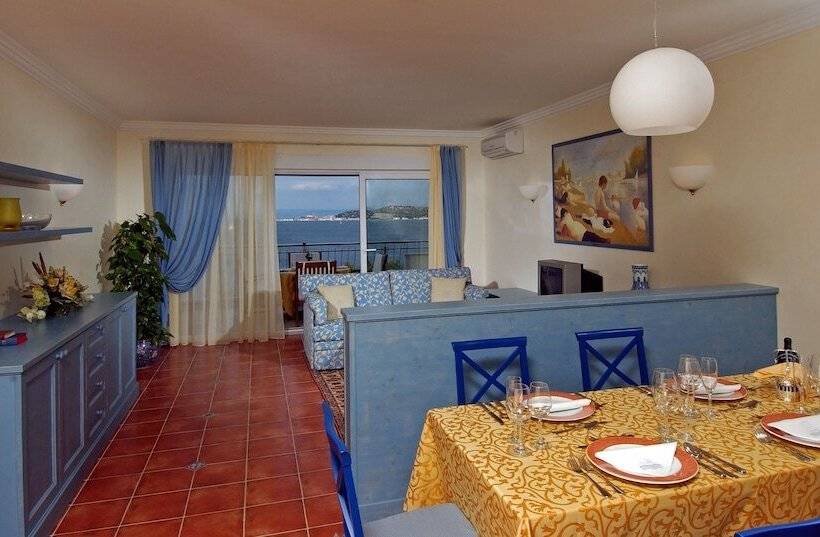 Отель Skiper Resort Savudrija