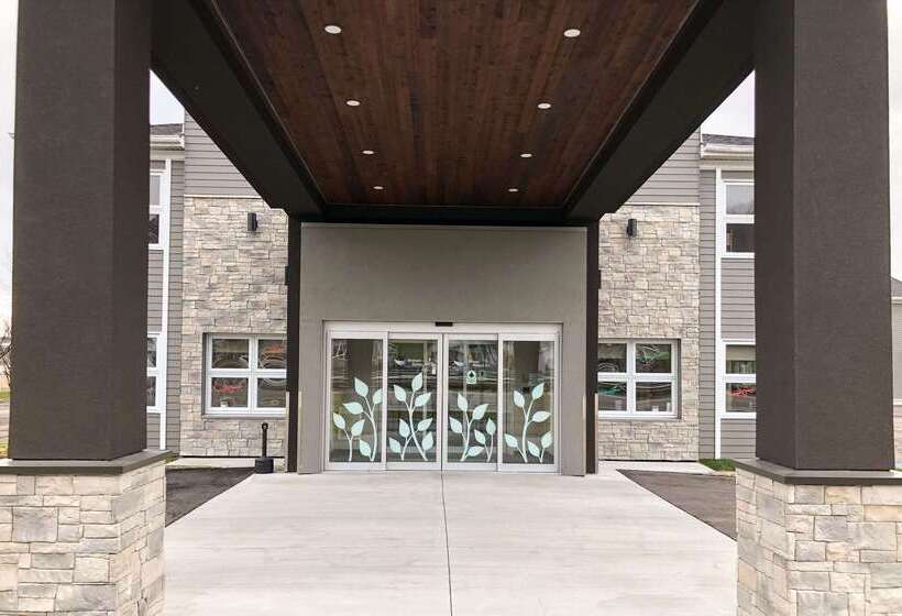 בית מלון כפרי Sleep Inn & Suites Quebec City East