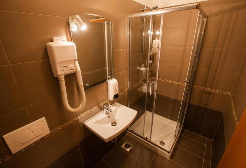 Eco Hotel Center Postojna