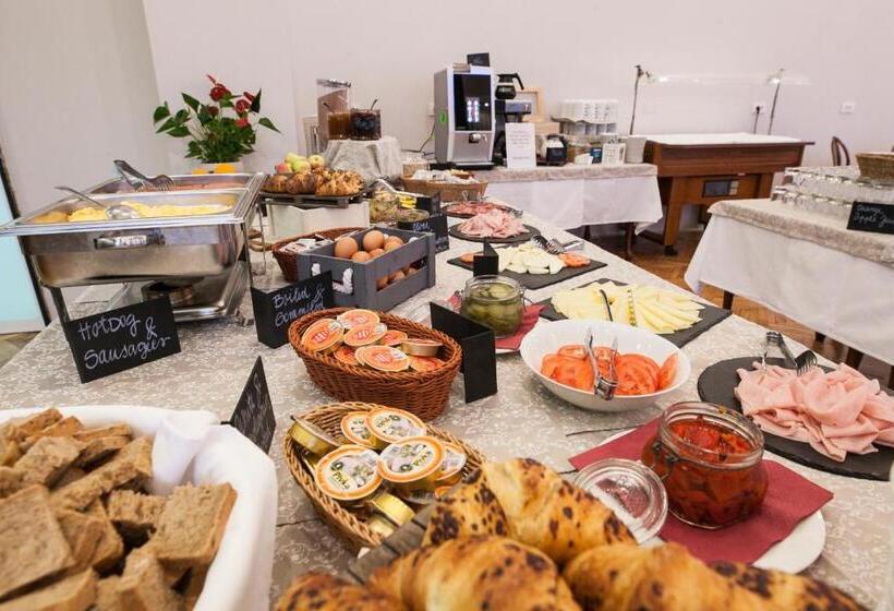 Eco Hotel Center Postojna