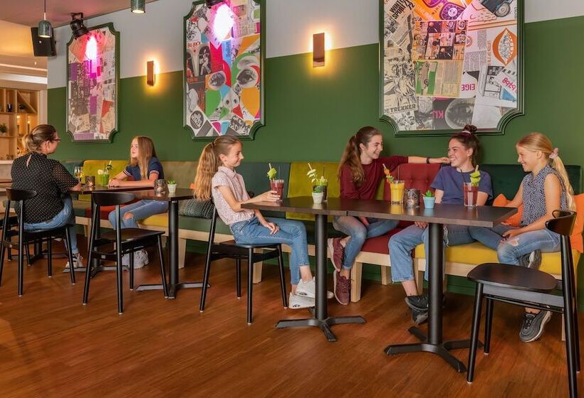 هتل Stayokay Hostel Maastricht