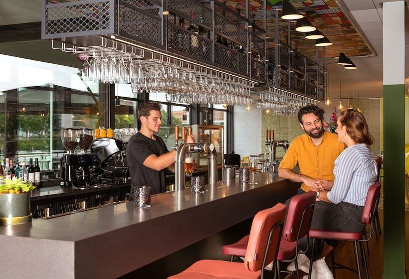 هتل Stayokay Hostel Maastricht