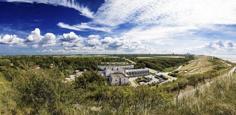 Strandhotel Westduin