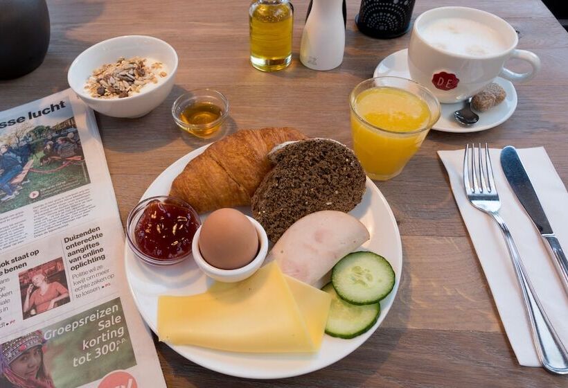 Strandhotel Westduin