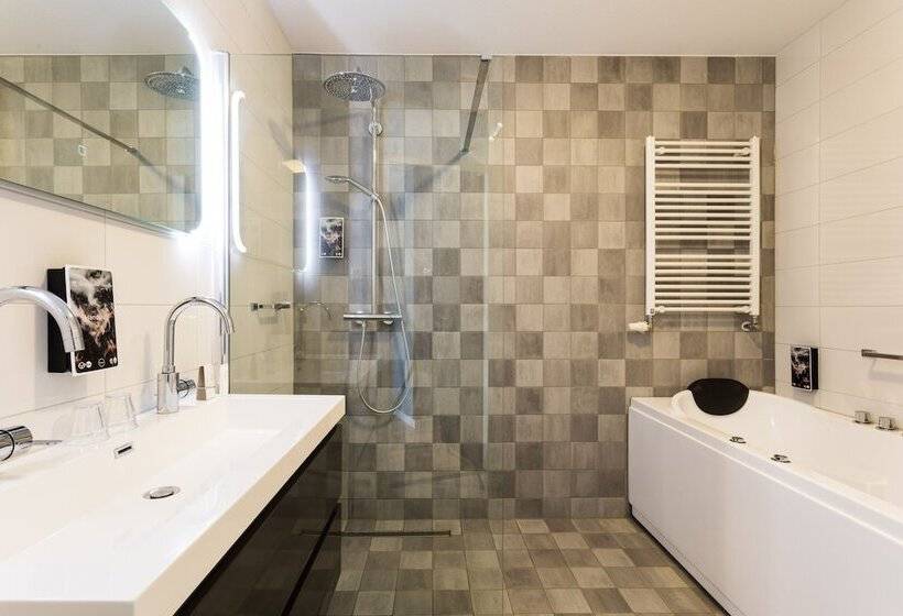 Strandhotel Westduin