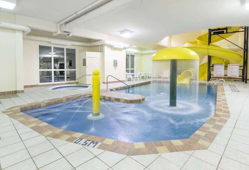 酒店 Super 8 By Wyndham Sainte Agathe Des Monts