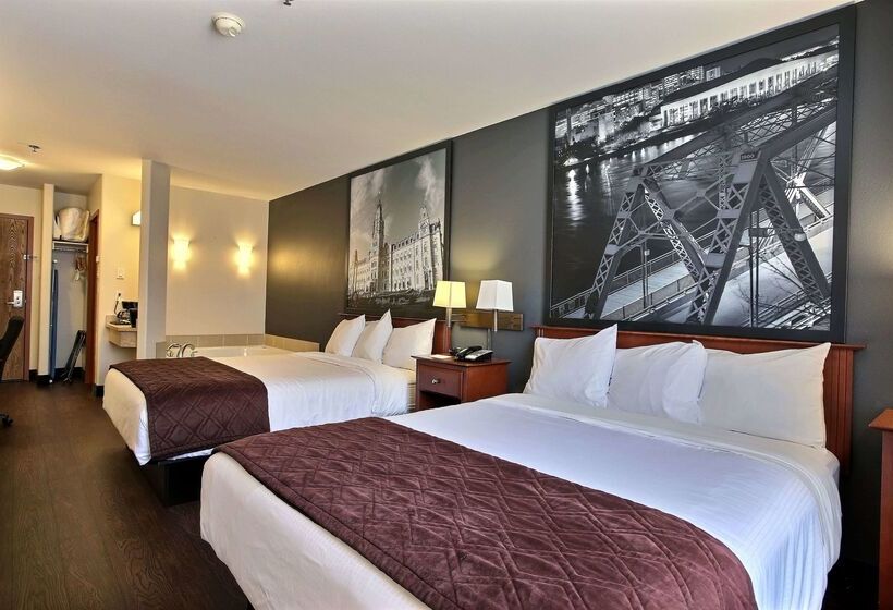 فندق Super 8 By Wyndham Troisrivieres