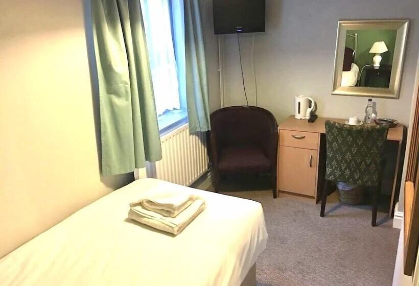 酒店 The Old Pheasant