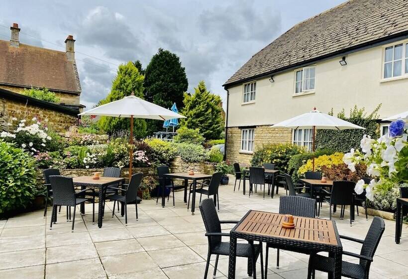 酒店 The Old Pheasant