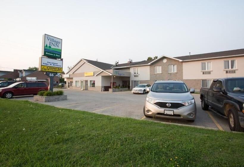 فندق The Village Inn