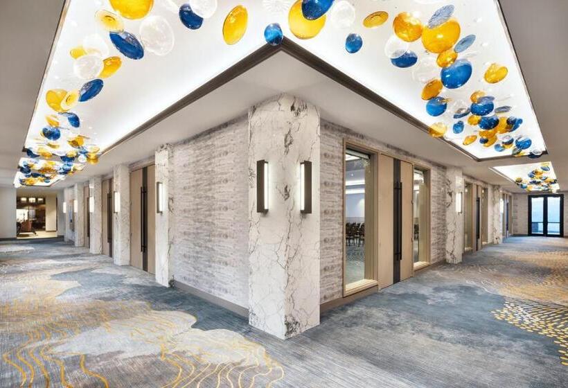 בית מלון כפרי The Westin Bear Mountain Resort & Spa, Victoria