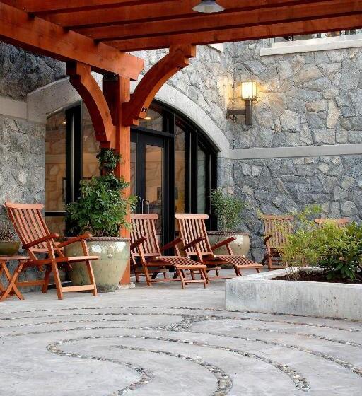 בית מלון כפרי The Westin Bear Mountain Resort & Spa, Victoria