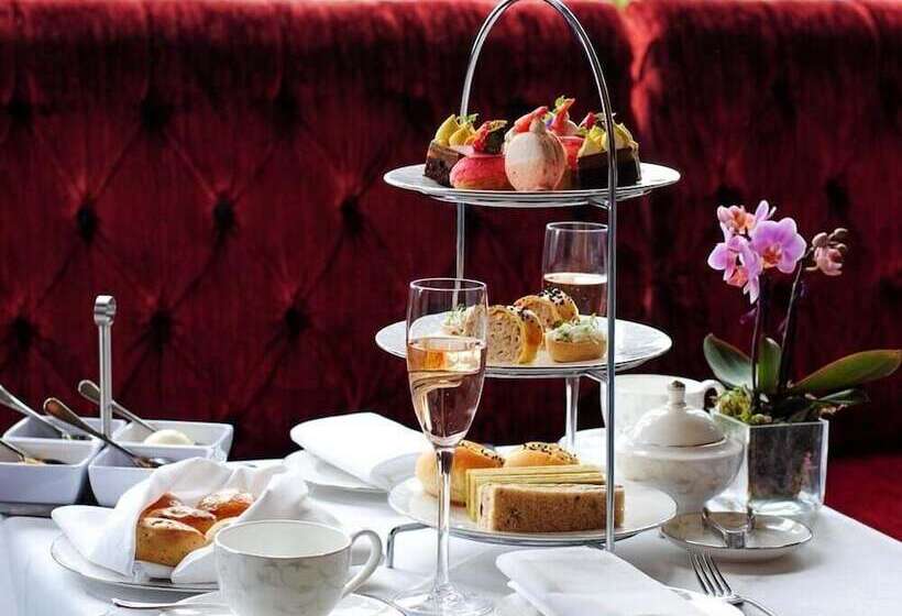 The Wiltshire Hotel, Golf And Leisure Resort