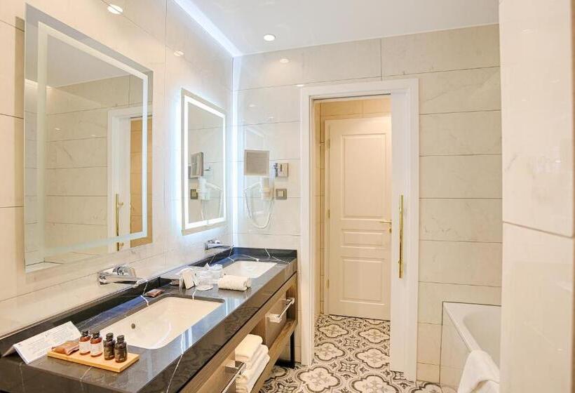 فندق Ensana Thermia Palace