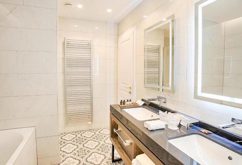 فندق Ensana Thermia Palace