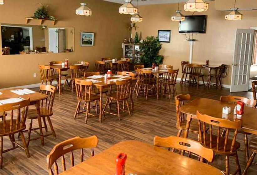 فندق Travellers Inn Prince Edward Island