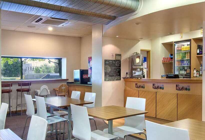 酒店 Travelodge Birmingham Fort Dunlop