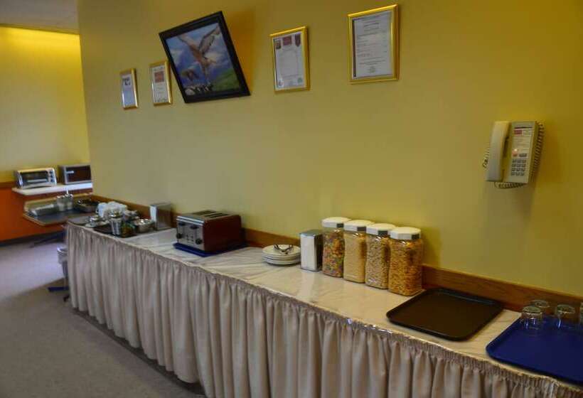 ホテル Travelodge By Wyndham Saint Liboire