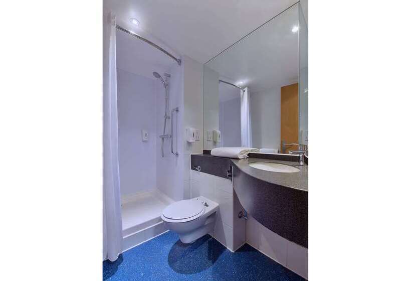 酒店 Travelodge London Wembley