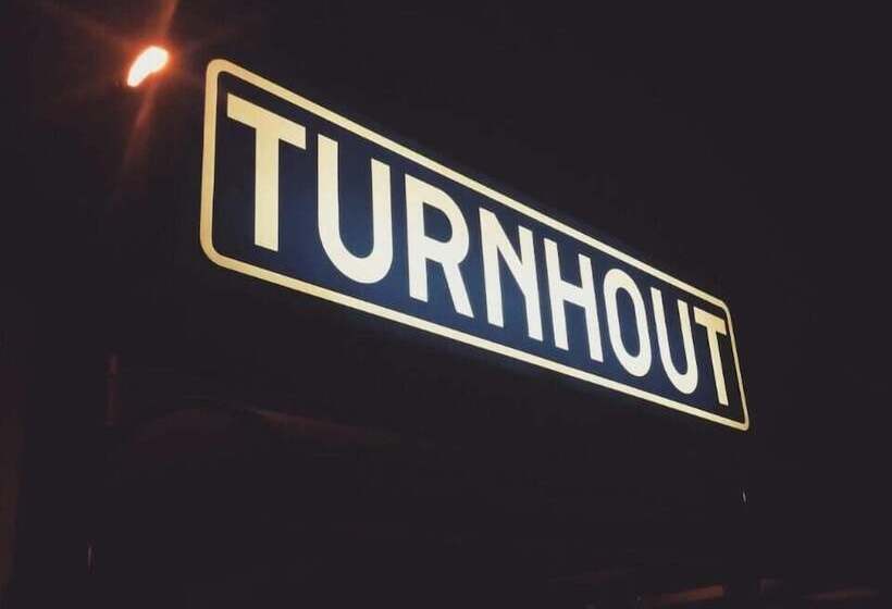 Отель Turnhout City