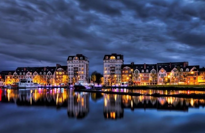 Отель Turnhout City