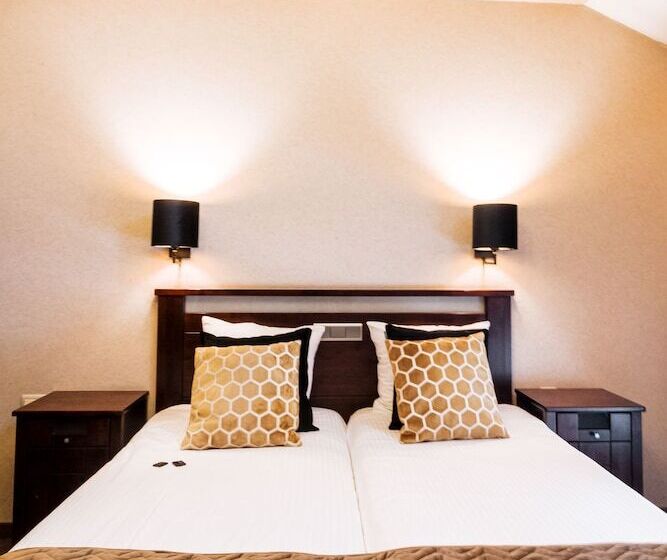 Отель Turnhout City