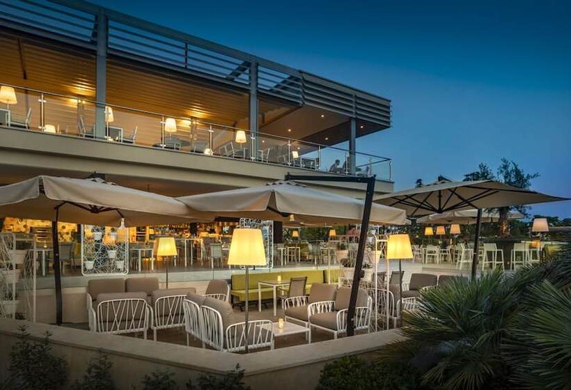 호텔 Valamar Parentino