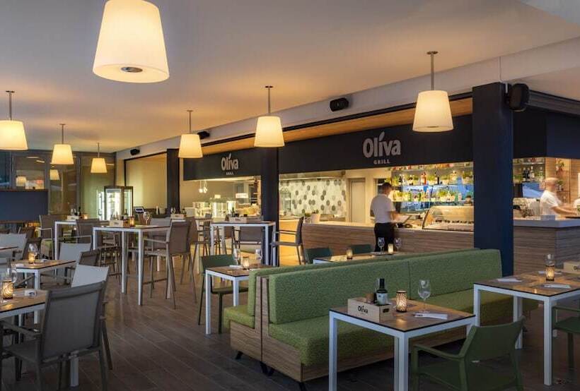 호텔 Valamar Parentino