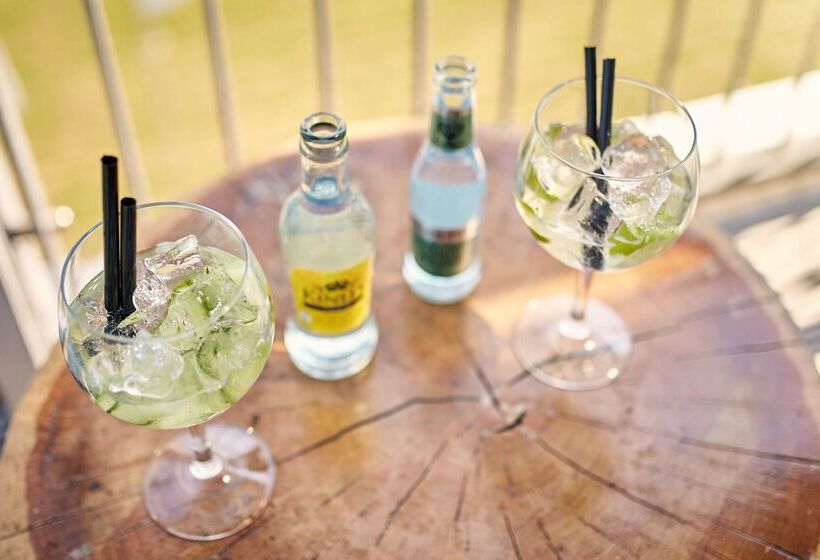 Van Der Valk Hotel Ara