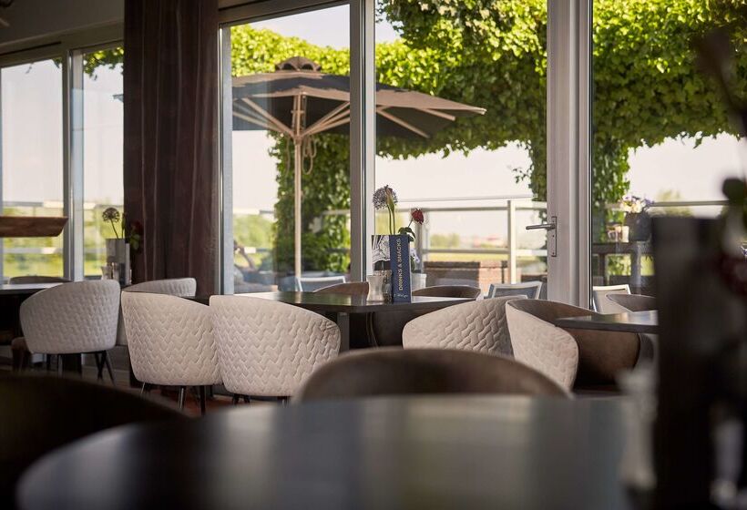 Van Der Valk Hotel Ara