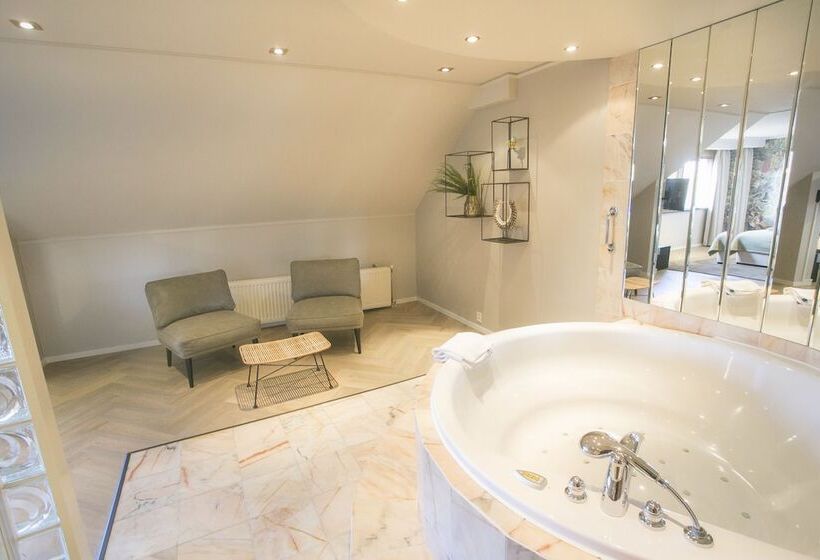 Van Der Valk Hotel Avifauna