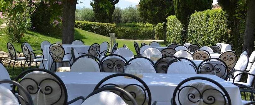 Отель Villa Picena