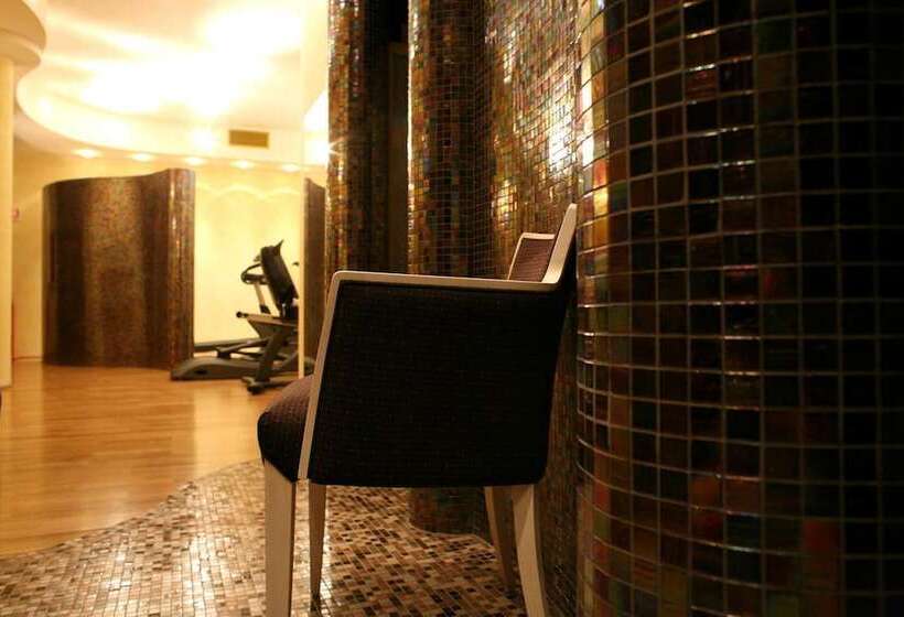 Отель Villa Picena