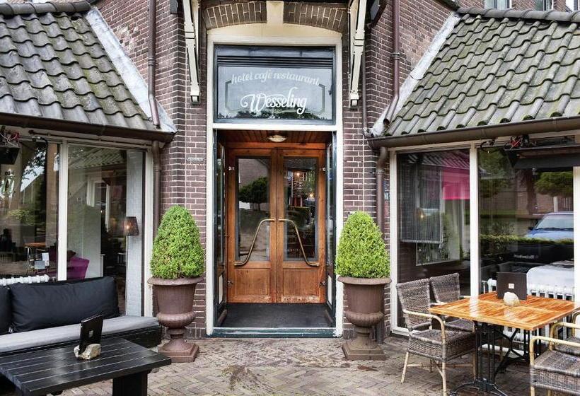هتل Wesseling