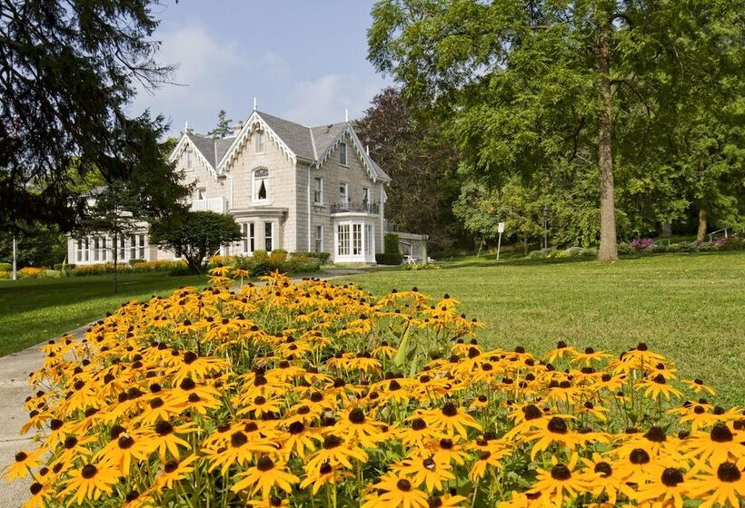 فندق Westover Inn