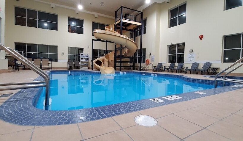 Hotel Wingate By Wyndham Lethbridge