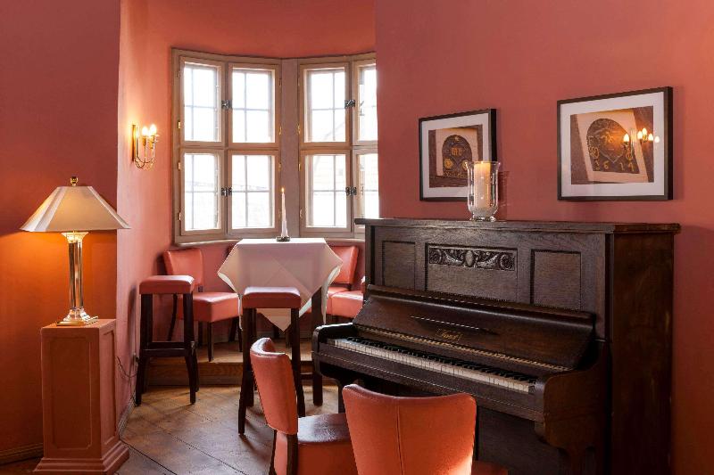 ホテル Wyndham Garden Quedlinburg Stadtschloss