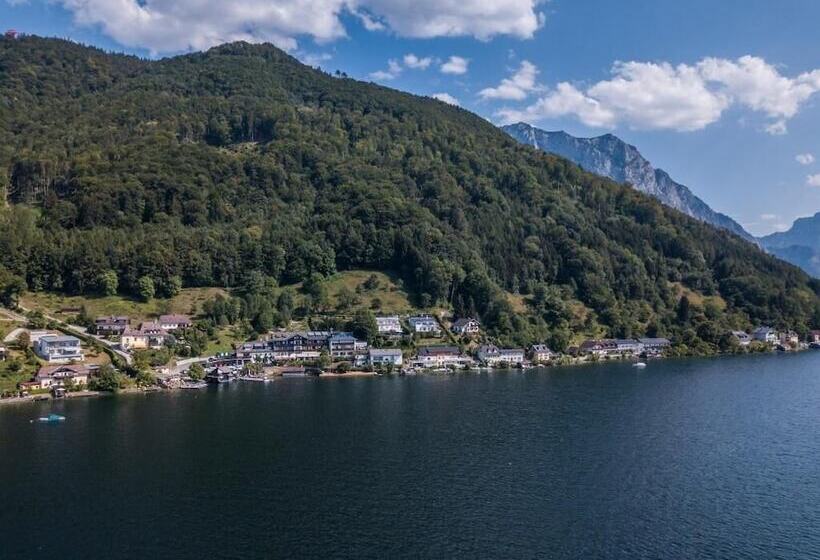 Landhotel Grünberg Am See