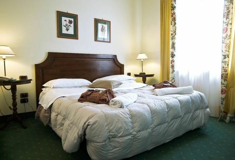 Отель Logge Del Perugino, Sure Collection By Best Western