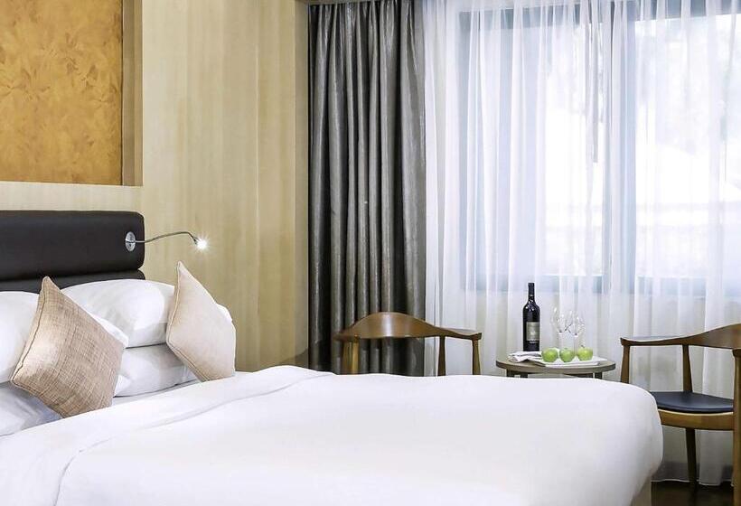 Mercure Yangon Kaba Aye