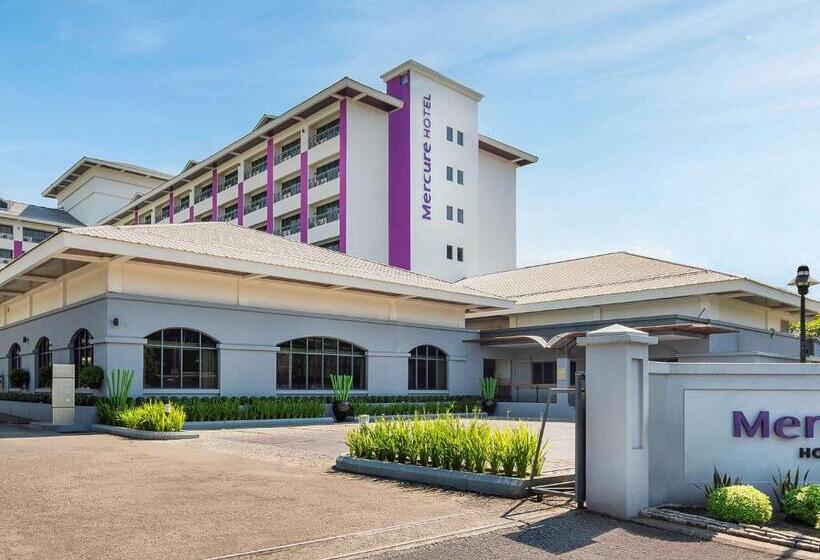 Mercure Yangon Kaba Aye