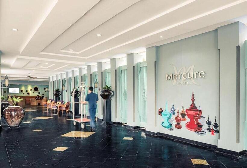 Mercure Yangon Kaba Aye
