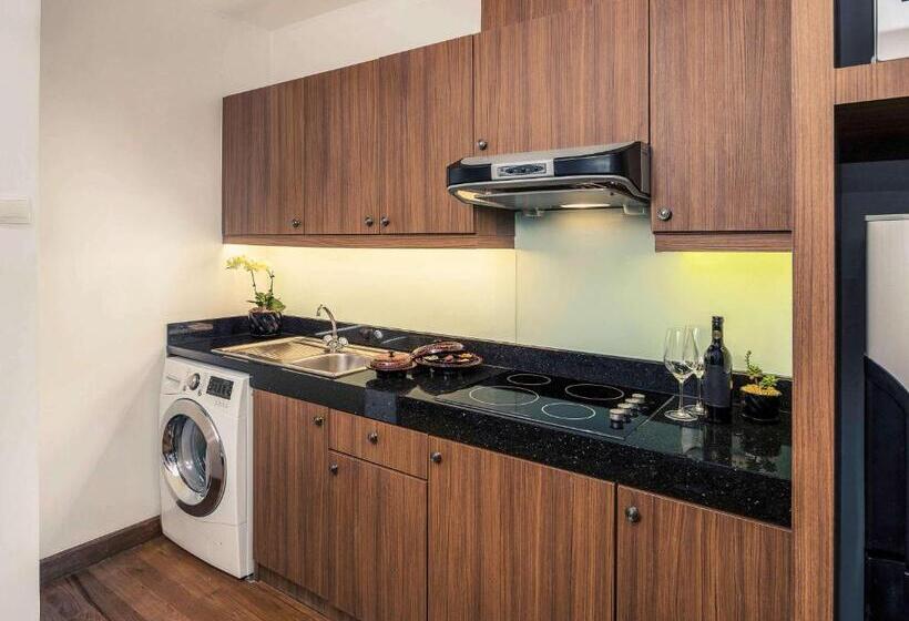 Mercure Yangon Kaba Aye