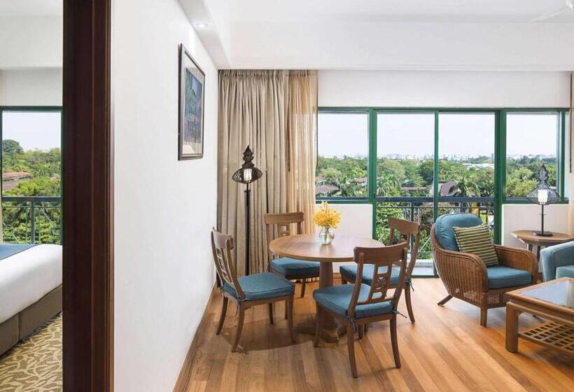 Mercure Yangon Kaba Aye