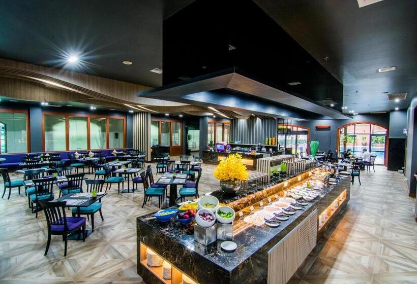 Mercure Yangon Kaba Aye